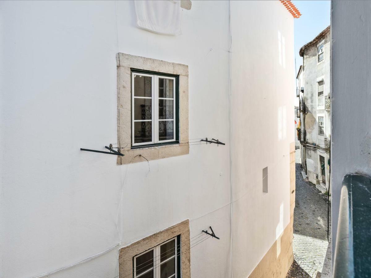 Lisbon Alfama Street View Apartment ภายนอก รูปภาพ
