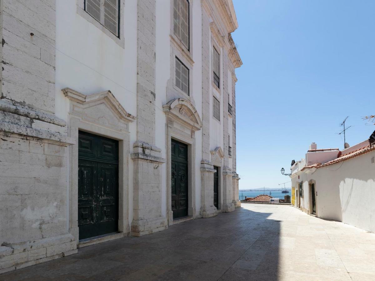 Lisbon Alfama Street View Apartment ภายนอก รูปภาพ